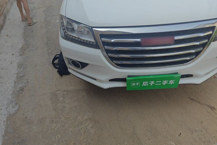 Used Haval H2 2014 1.5T Manual Two-Wheel Drive Elite Edition Right Front Headlight