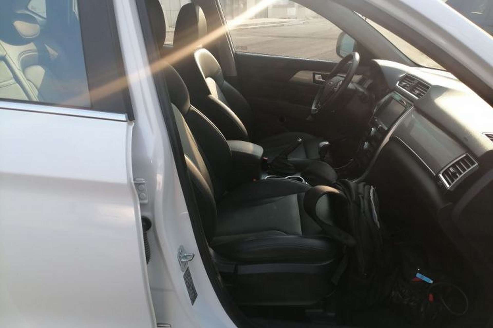 Used Haval H2 2014 1.5T Manual Two-Wheel Drive Elite Edition Right Front Seat
