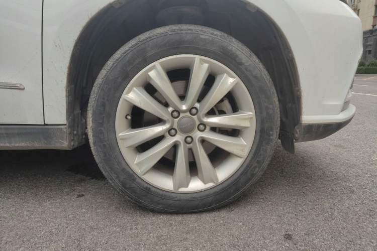 Used Haval H2 2014 1.5T Manual Two-Wheel Drive Elite Edition Right Front Wheel Hub