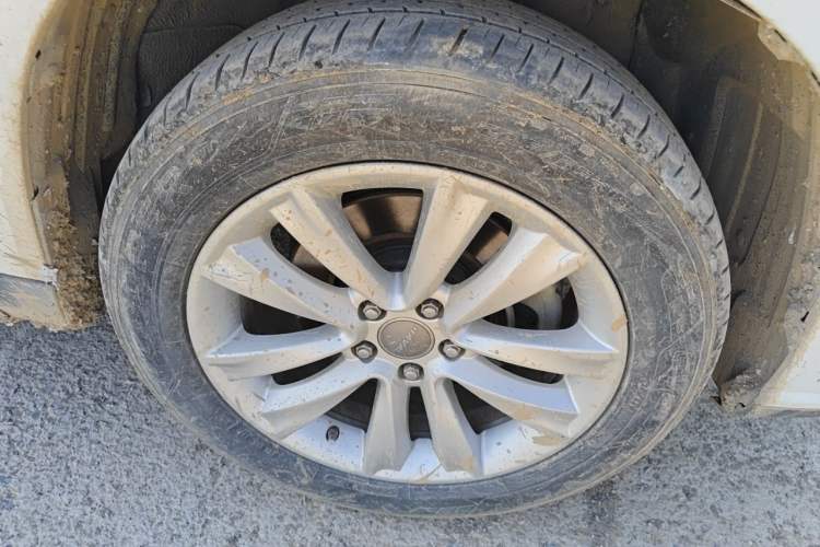 Used Haval H2 2014 1.5T Manual Two-Wheel Drive Elite Edition Right Front Wheel Hub