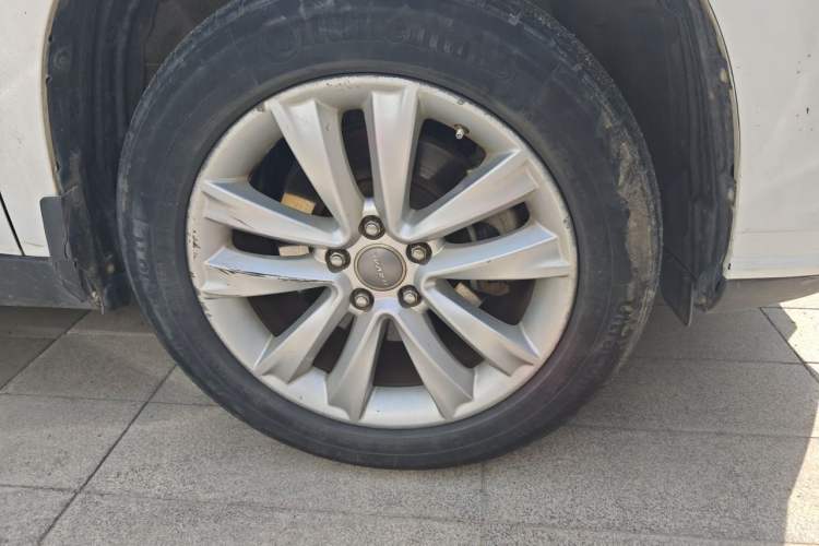 Used Haval H2 2014 1.5T Manual Two-Wheel Drive Elite Edition Right Front Wheel Hub