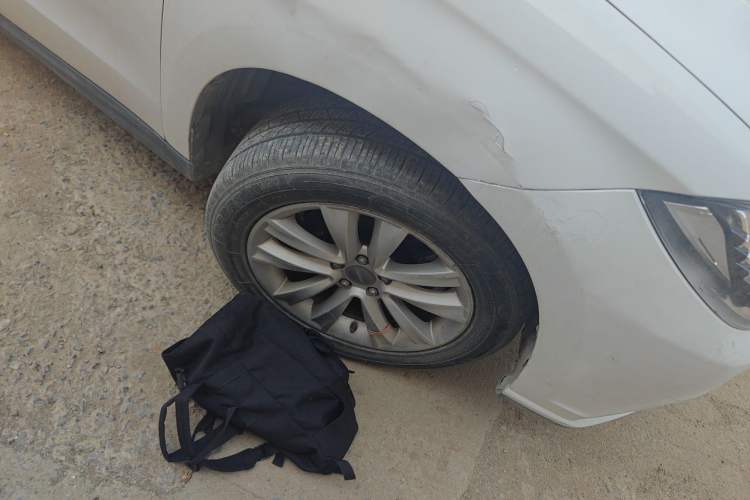 Used Haval H2 2014 1.5T Manual Two-Wheel Drive Elite Edition Right Front Wheel Hub