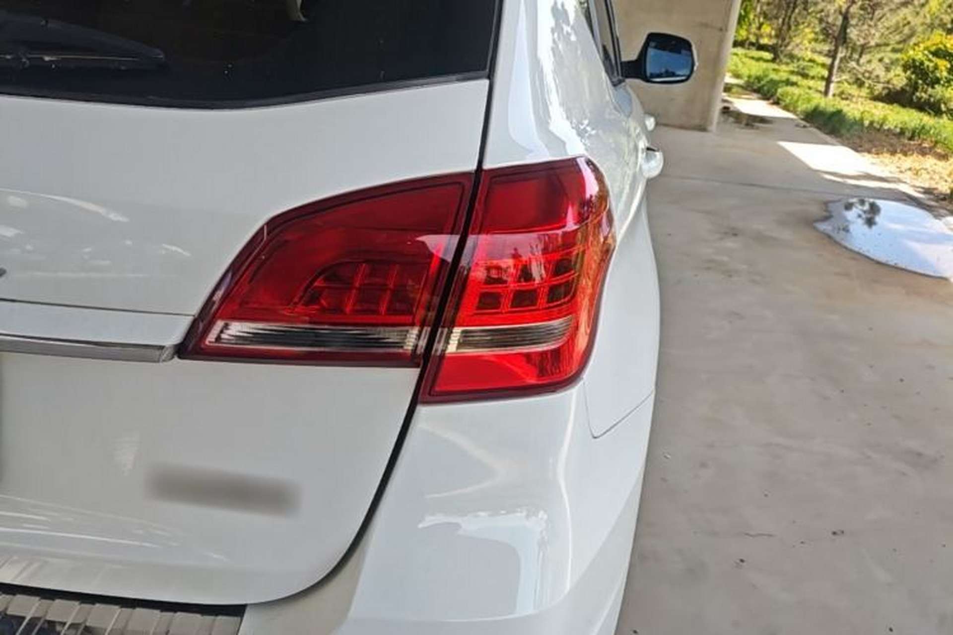Used Haval H2 2014 1.5T Manual Two-Wheel Drive Urban Edition Right Rear Taillight