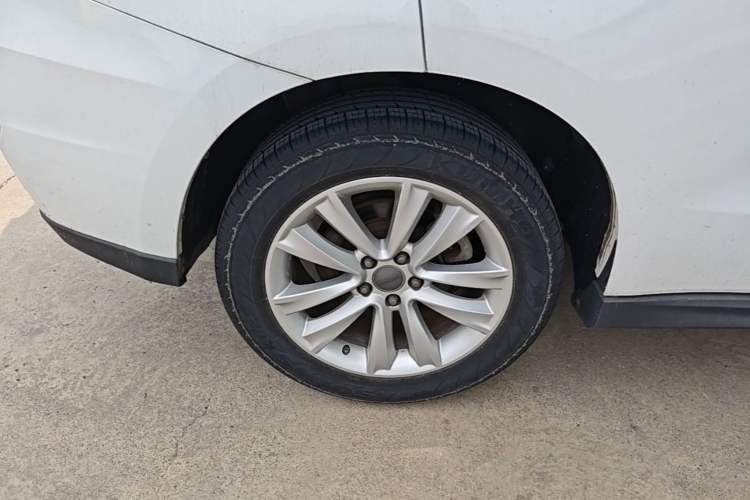 Used Haval H2 2014 1.5T Manual Two-Wheel Drive Elite Edition Right Rear Wheel Hub