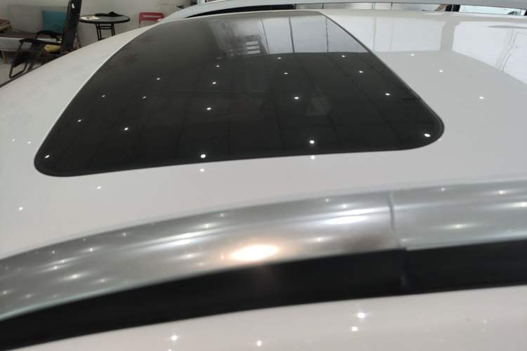 Used Haval H2 2014 1.5T Manual Two-Wheel Drive Elite Edition Roof