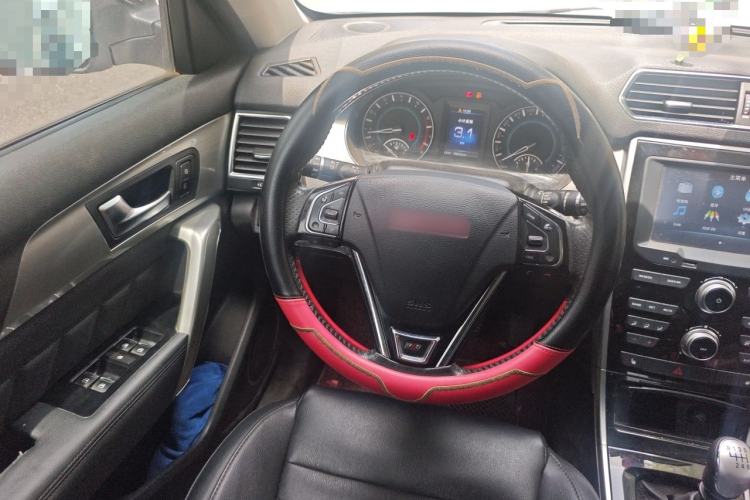 Used Haval H2 2014 1.5T Manual Two-Wheel Drive Elite Edition Steering Wheel
