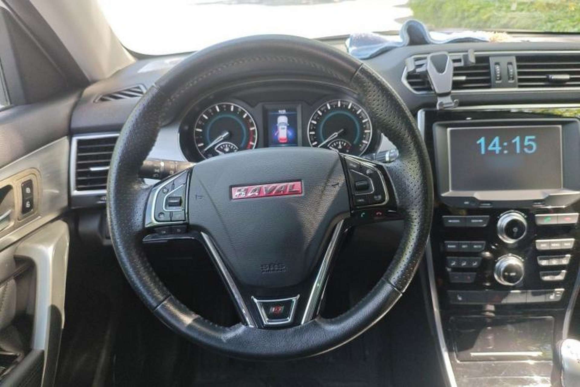 Used Haval H2 2014 1.5T Manual Two-Wheel Drive Elite Edition Steering Wheel