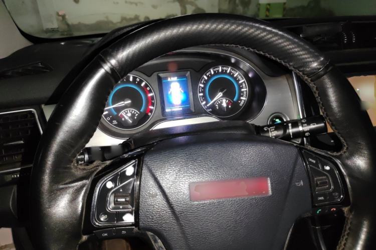 Used Haval H2 2014 1.5T Manual Two-Wheel Drive Elite Edition Steering Wheel