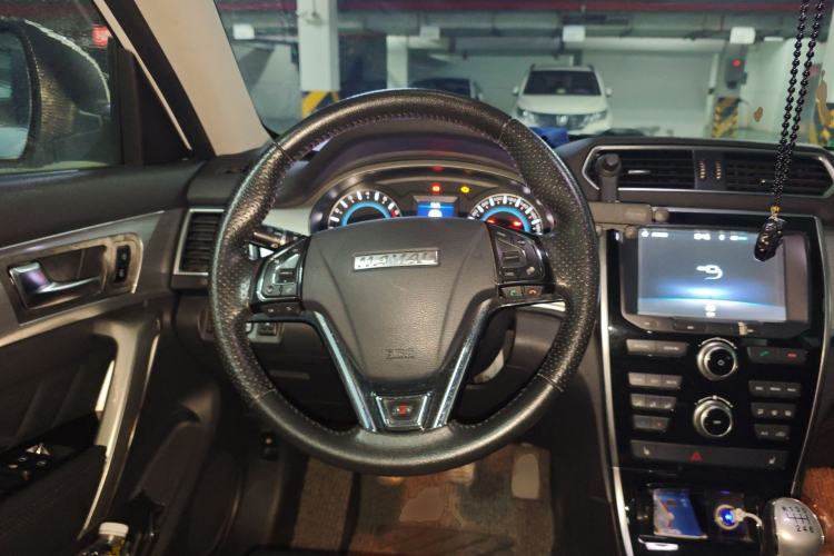 Used Haval H2 2014 1.5T Manual Two-Wheel Drive Elite Edition Steering Wheel