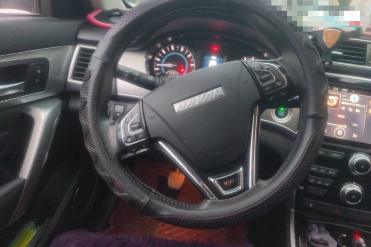 Used Haval H2 2014 1.5T Manual Two-Wheel Drive Elite Edition Steering Wheel