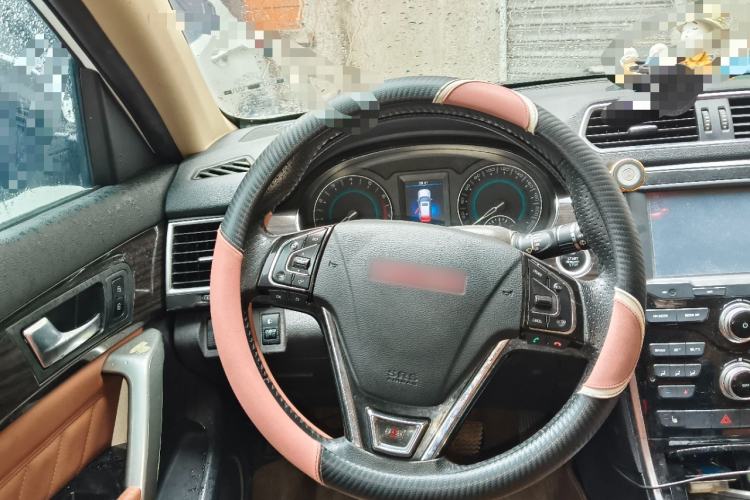 Used Haval H2 2014 1.5T Manual Two-Wheel Drive Elite Edition Steering Wheel