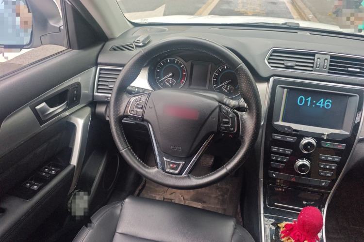 Used Haval H2 2014 1.5T Manual Two-Wheel Drive Elite Edition Steering Wheel