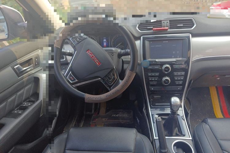 Used Haval H2 2014 1.5T Manual Two-Wheel Drive Elite Edition Steering Wheel