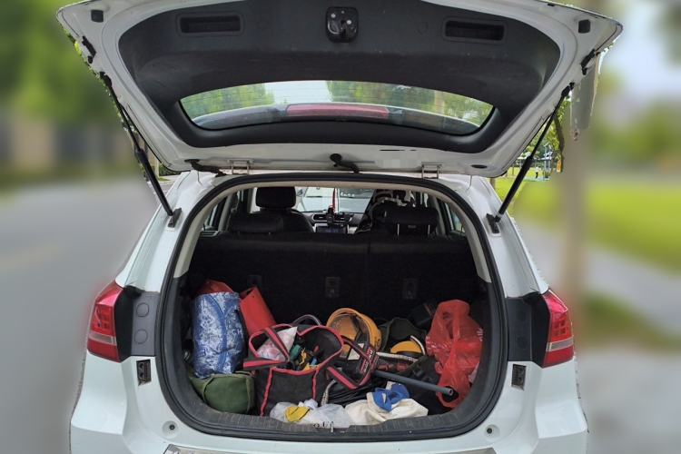 Used Haval H2 2014 1.5T Manual Two-Wheel Drive Prestige Edition Trunk