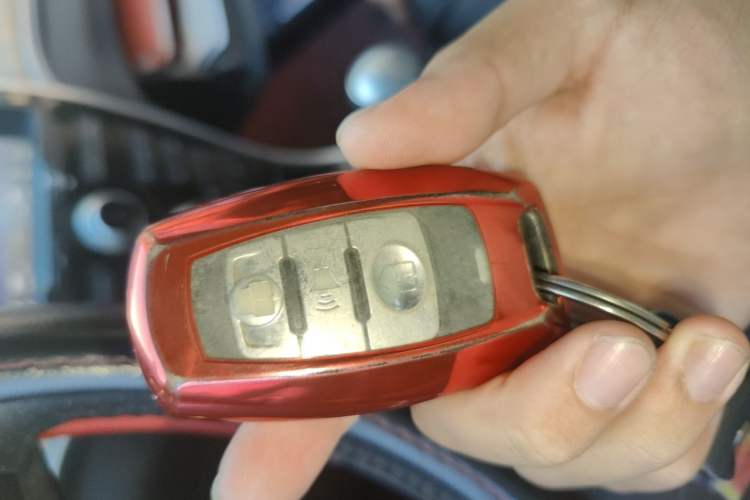 Used Haval H2 2014 1.5T Manual Two-Wheel Drive Elite Edition Vehicle Key