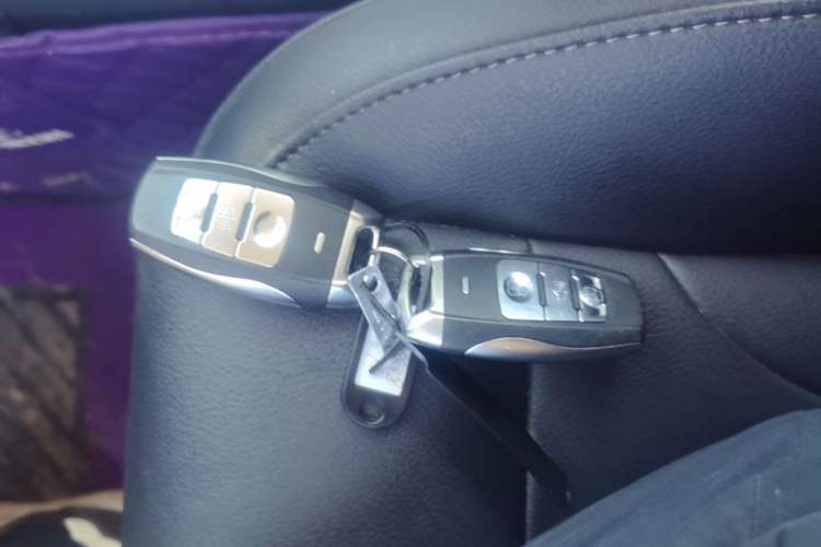 Used Haval H2 2014 1.5T Manual Two-Wheel Drive Elite Edition Vehicle Key