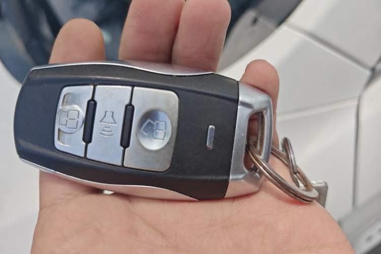 Used Haval H2 2014 1.5T Manual Two-Wheel Drive Elite Edition Vehicle Key