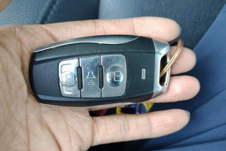 Used Haval H2 2014 1.5T Manual Two-Wheel Drive Elite Edition Vehicle Key