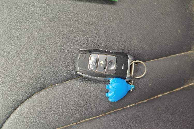 Used Haval H2 2014 1.5T Manual Two-Wheel Drive Urban Edition Vehicle Key