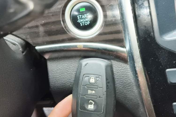 Used Haval H2 2014 1.5T Manual Two-Wheel Drive Elite Edition Vehicle Key
