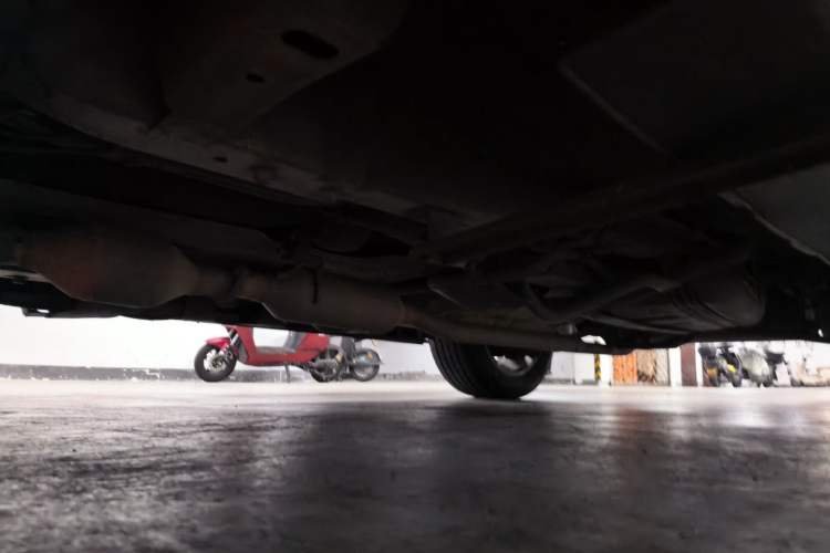 Used Haval H2 2015 1.5T Automatic Two-Wheel Drive Elite Edition Chassis Front Left