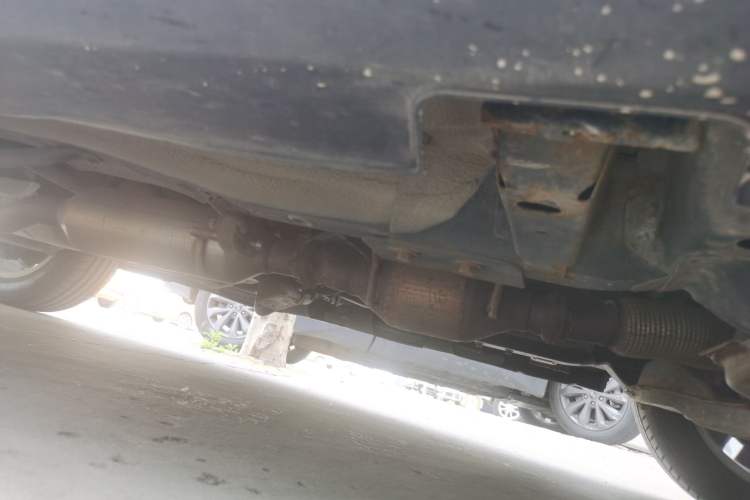 Used Haval H2 2015 1.5T Automatic Two-Wheel Drive Elite Edition Chassis Front Right
