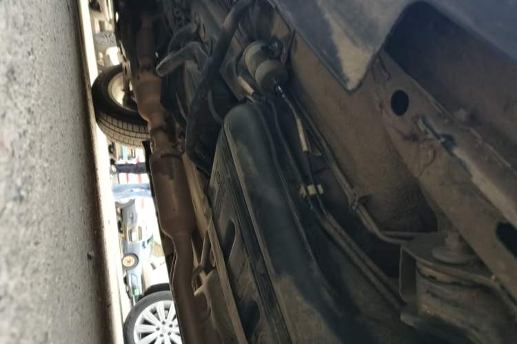 Used Haval H2 2015 1.5T Automatic Two-Wheel Drive Elite Edition Chassis Rear Left