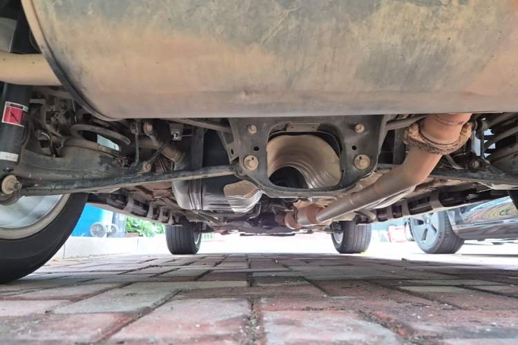 Used Haval H2 2015 1.5T Automatic Two-Wheel Drive Prestige Edition Chassis Rear