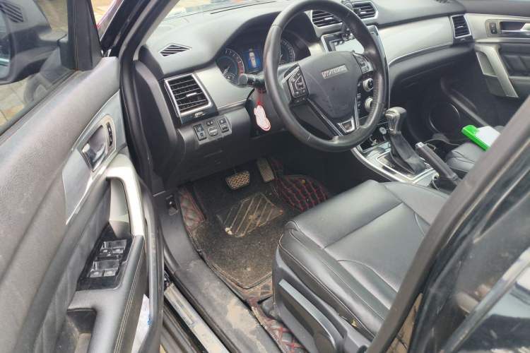 Used Haval H2 2015 1.5T Automatic Two-Wheel Drive Elite Edition Driver Seat
