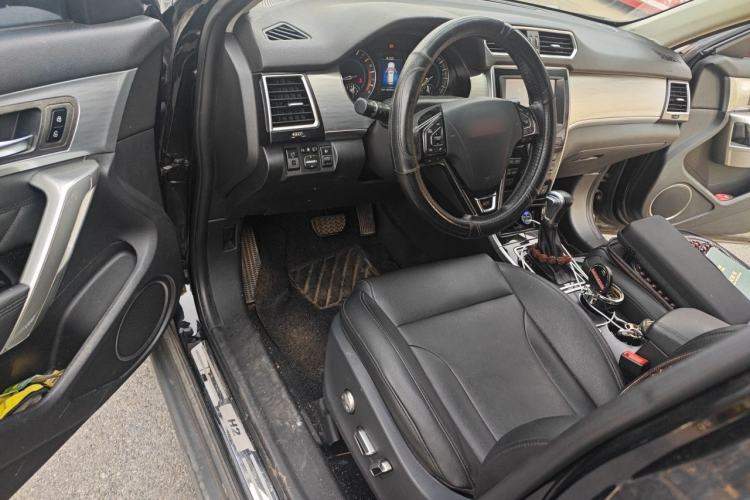 Used Haval H2 2015 1.5T Automatic Two-Wheel Drive Prestige Edition Driver Seat