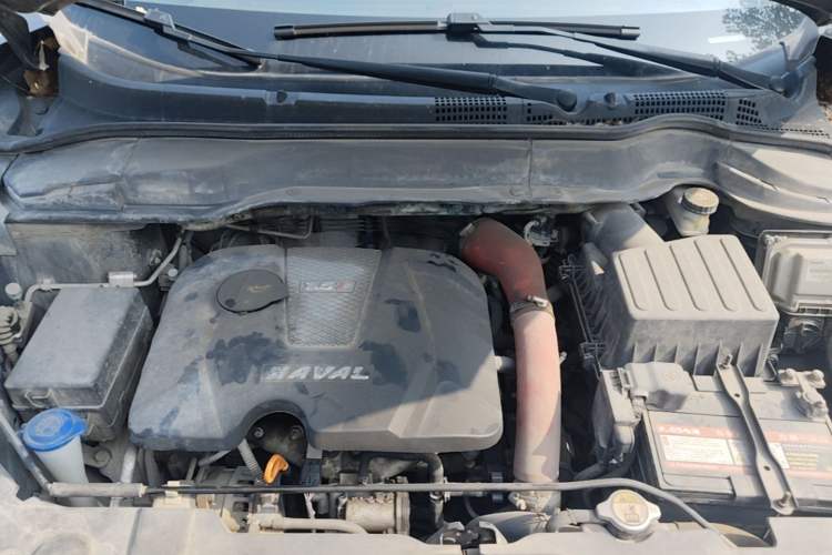 Used Haval H2 2015 1.5T Automatic Two-Wheel Drive Elite Edition Engine Bay