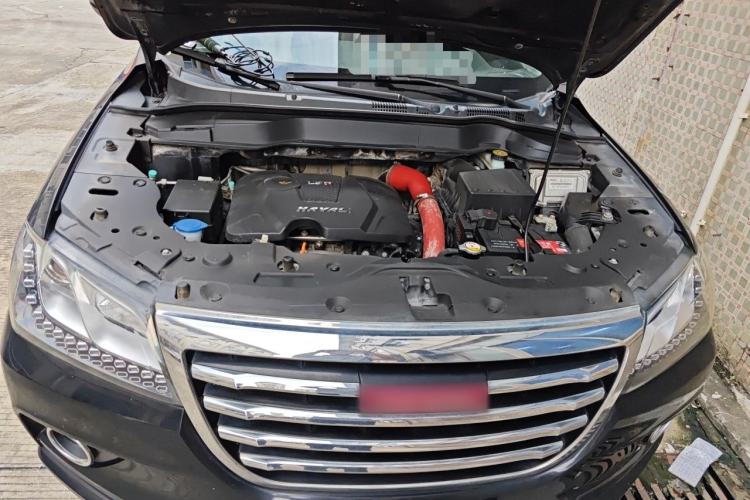 Used Haval H2 2015 1.5T Automatic Two-Wheel Drive Elite Edition Engine Bay