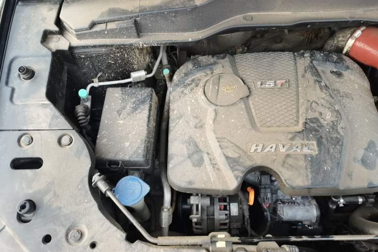 Used Haval H2 2015 1.5T Automatic Two-Wheel Drive Elite Edition Engine Bay Right