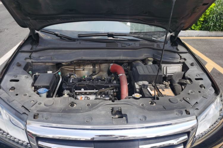 Used Haval H2 2015 1.5T Automatic Two-Wheel Drive Elite Edition Engine Bay