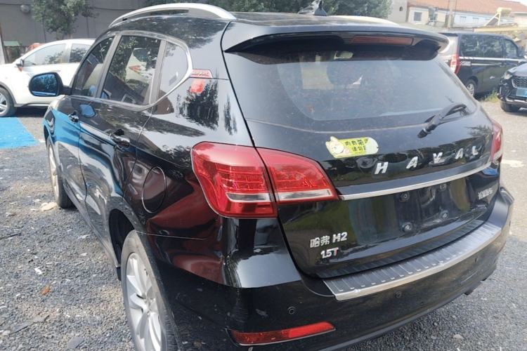 Used Haval H2 2015 1.5T Automatic Two-Wheel Drive Elite Edition Exterior 2