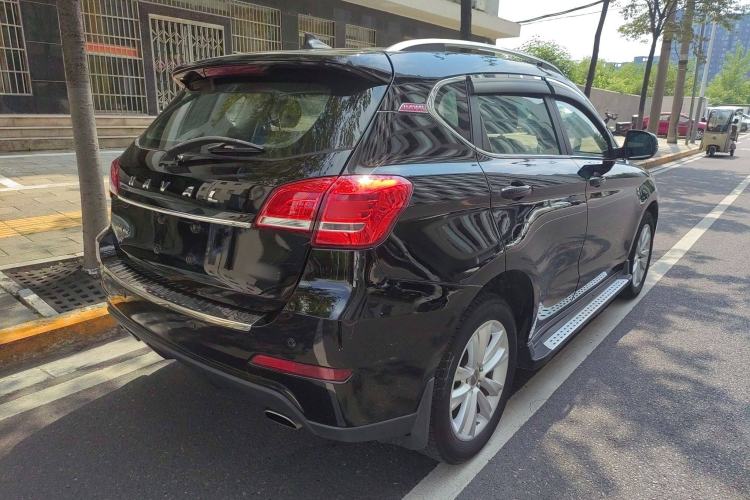 Used Haval H2 2015 1.5T Automatic Two-Wheel Drive Prestige Edition Exterior 3