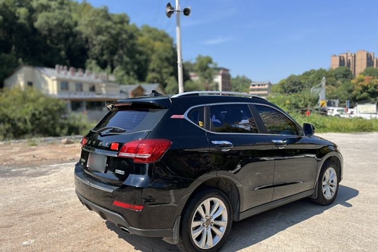 Used Haval H2 2015 1.5T Automatic Two-Wheel Drive Prestige Edition Exterior 5