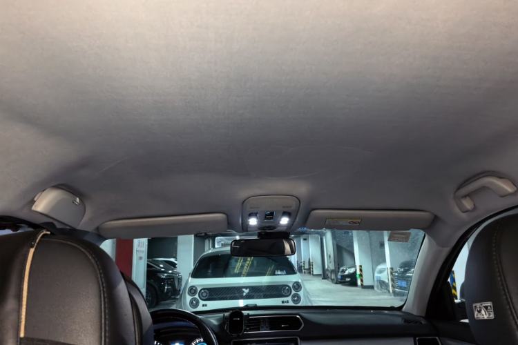 Used Haval H2 2015 1.5T Automatic Two-Wheel Drive Elite Edition Headliner