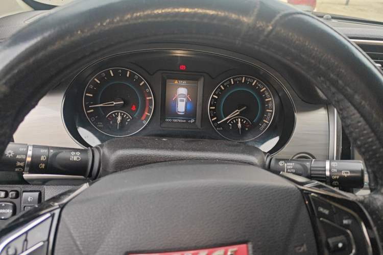 Used Haval H2 2015 1.5T Automatic Two-Wheel Drive Prestige Edition Instrument Cluster