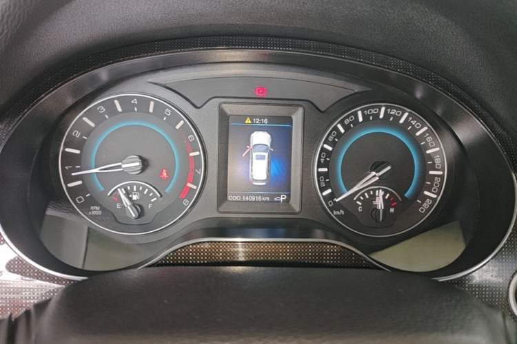 Used Haval H2 2015 1.5T Automatic Two-Wheel Drive Elite Edition Instrument Cluster