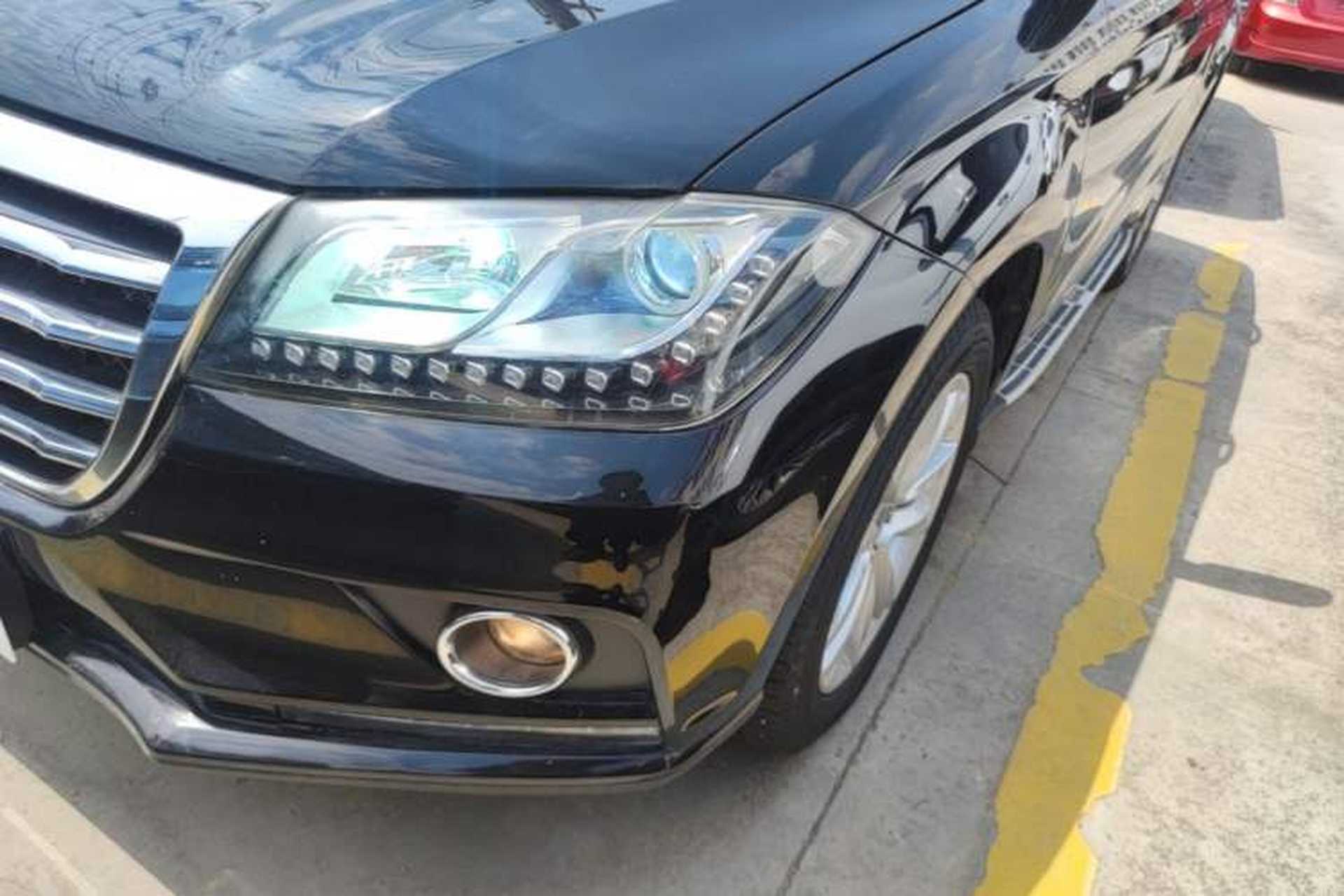 Used Haval H2 2015 1.5T Automatic Two-Wheel Drive Elite Edition Left Front Headlight