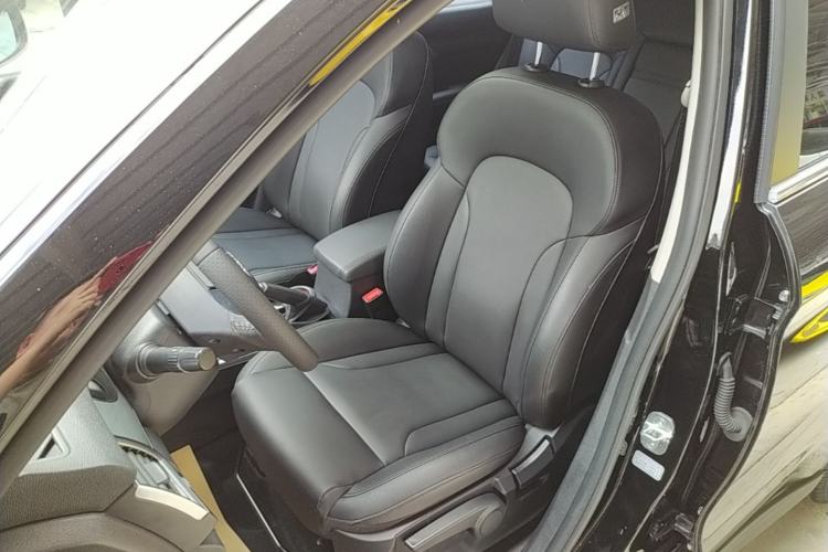 Used Haval H2 2015 1.5T Automatic Two-Wheel Drive Elite Edition Left Front Seat