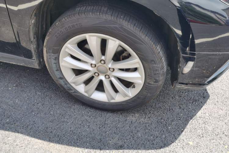 Used Haval H2 2015 1.5T Automatic Two-Wheel Drive Elite Edition Right Front Wheel Hub