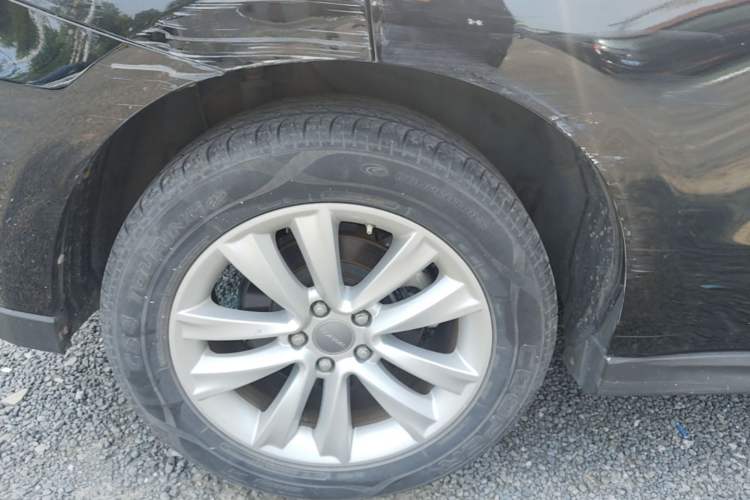 Used Haval H2 2015 1.5T Automatic Two-Wheel Drive Elite Edition Right Rear Wheel Hub