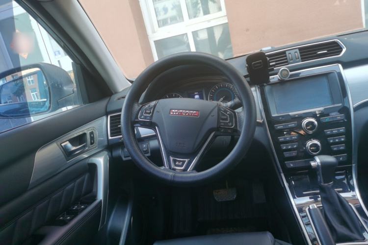 Used Haval H2 2015 1.5T Automatic Two-Wheel Drive Elite Edition Steering Wheel