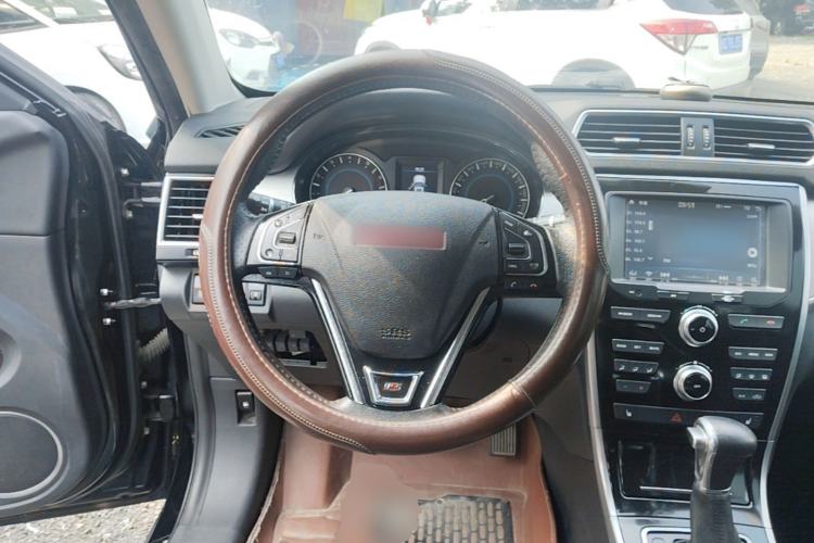 Used Haval H2 2015 1.5T Automatic Two-Wheel Drive Elite Edition Steering Wheel