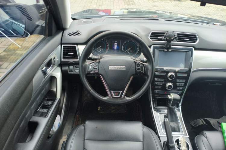Used Haval H2 2015 1.5T Automatic Two-Wheel Drive Elite Edition Steering Wheel