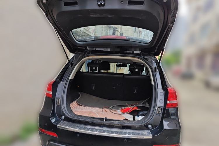 Used Haval H2 2015 1.5T Automatic Two-Wheel Drive Elite Edition Trunk