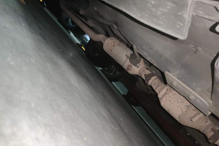 Used Haval H2 2015 1.5T Automatic Two-Wheel Drive Elite Edition Chassis Front Right