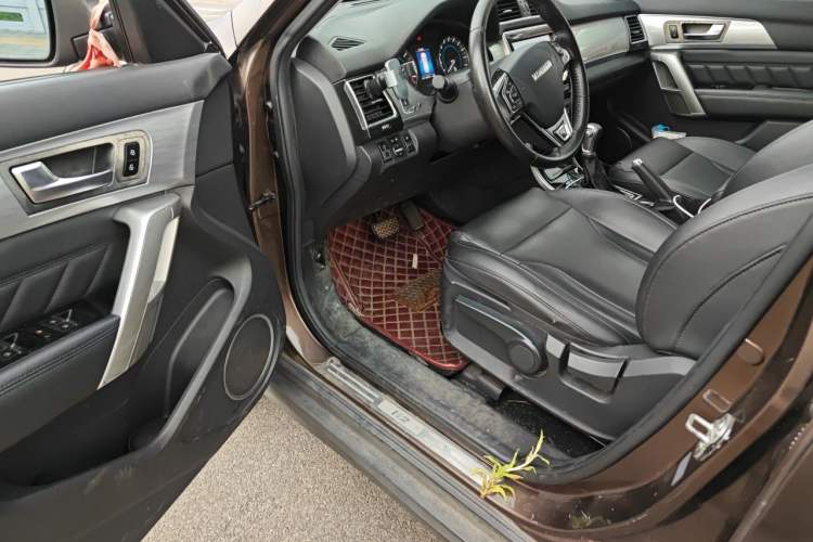 Used Haval H2 2015 1.5T Automatic Two-Wheel Drive Elite Edition Driver Seat